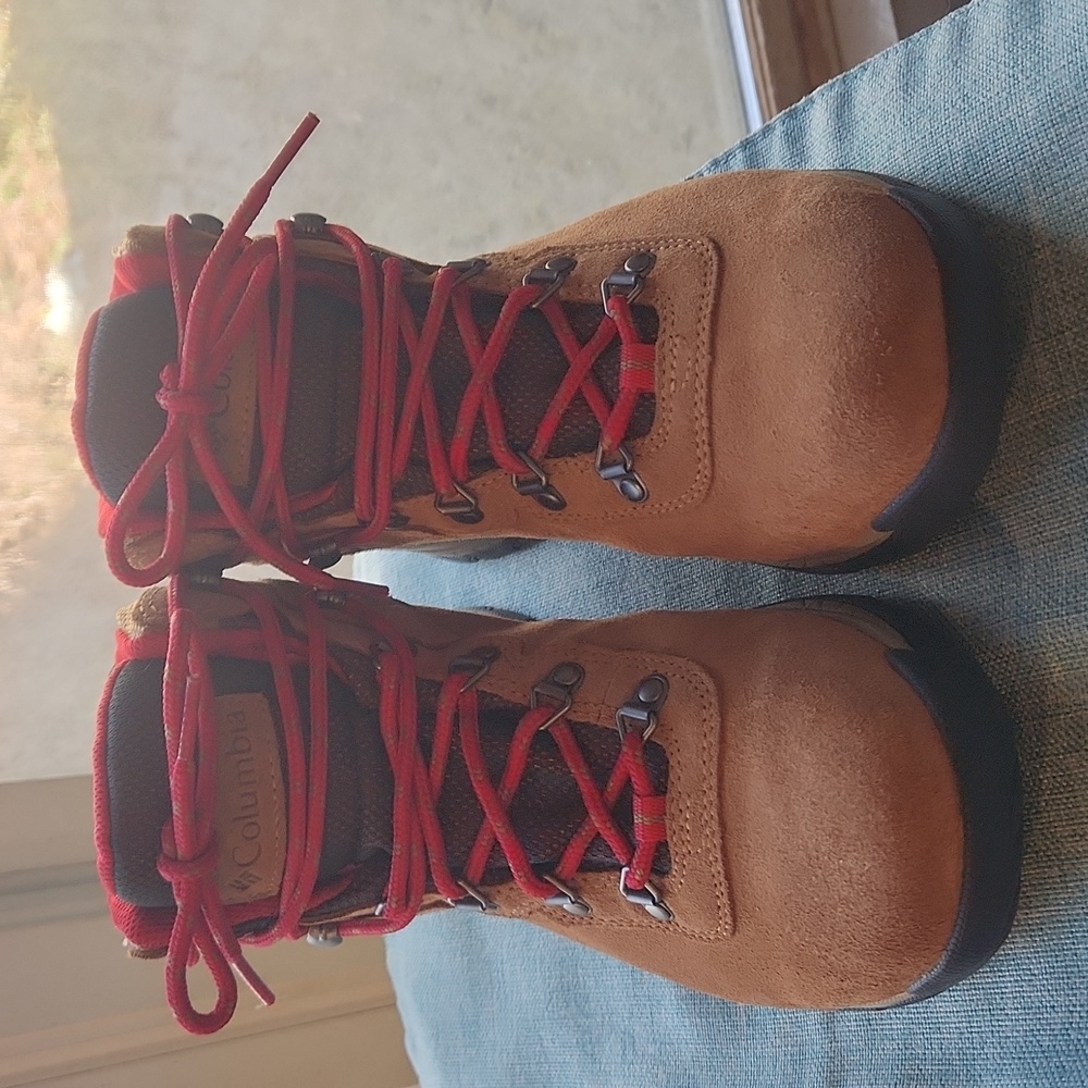 Columbia Newton Ridge™ Plus Waterproof Amped Hiking Boot